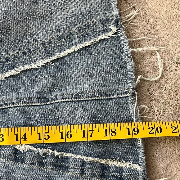 Delias Distressed embroidered Denim Skirt Size 9 Juniors Vintage - Picture 12 of 12